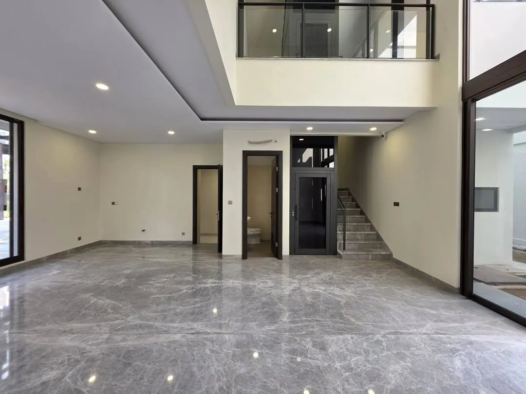 Thumbnail Rumah 3 Lantai Mewah di Cluster Heron The Springs Serpong — 6