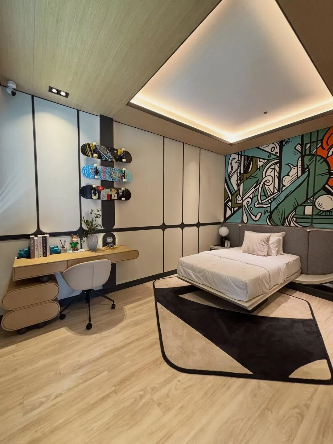 Thumbnail Rumah 3 Lantai Mewah di Cluster Heron The Springs Serpong — 8